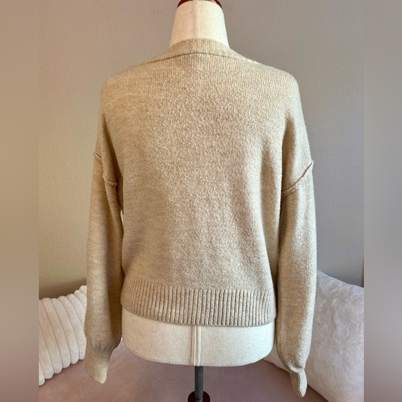 Top Shop Oversized Cropped Cardigan Sweater Oatmeal Color Women’s Sz 8-10 - Picture 4 of 10
